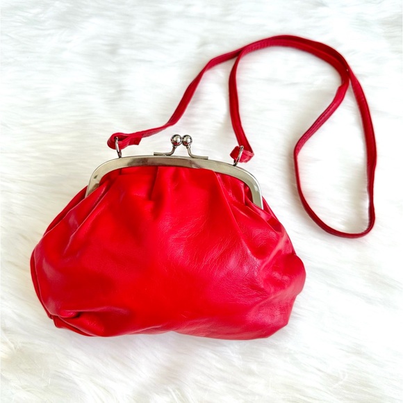 Chateau Handbags - CHATEAU RED CROSSBODY